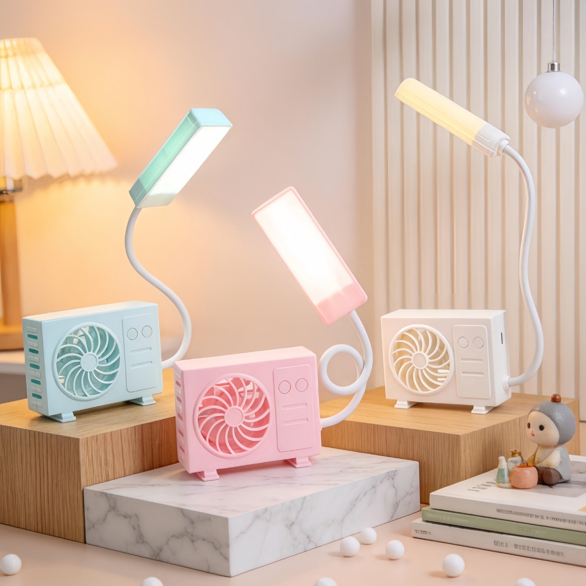 Dames Tafellamp met Verstelbare Arm en USB-Ventilator Modern Design 3