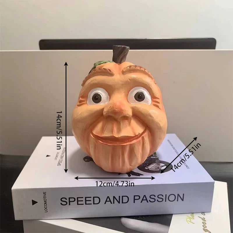 Decoratieve Pompoenfiguur met Humoristisch Ontwerp 11