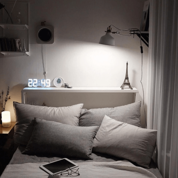 Digitale Wekker met LED Display en Multifunctioneel Ontwerp 1