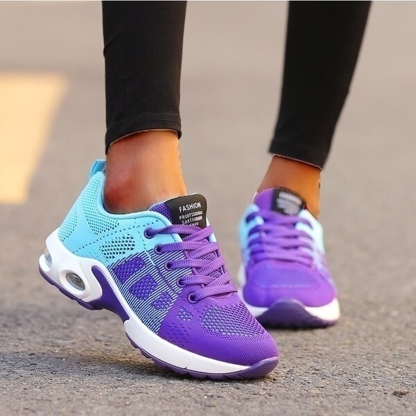 Ergonomische, lichtgewicht sneakers van synthetisch materiaal. 5