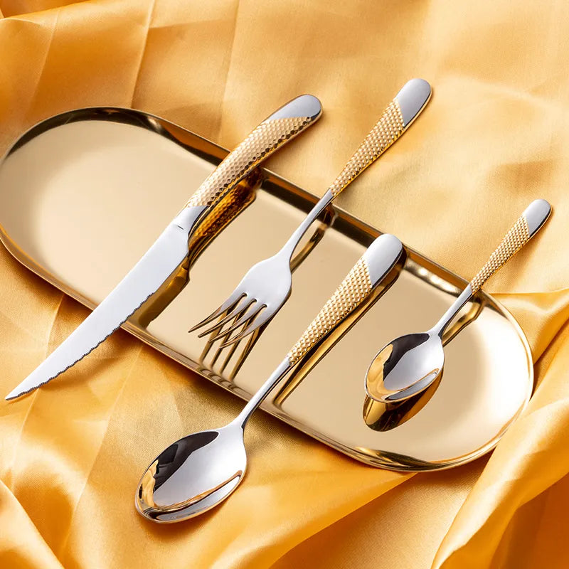 Modern Gouden Bestekset