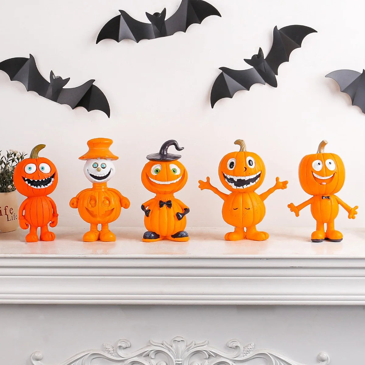 Halloween Pompoenfiguur met Humoristische Uitstraling 1