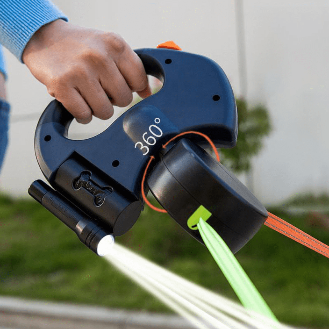 Hondenriem voor Twee Honden met Intrekmechanisme en Draaibare Haspel 3