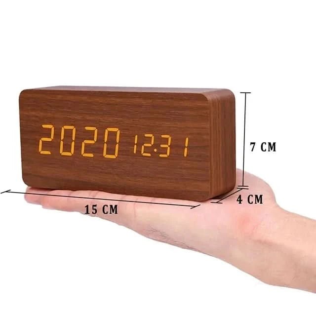 LED Wekker met Houteffect en Temperatuurweergave 6