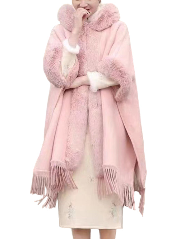 Lange Dames Jas met Roze Bontkraag en Capuchon voor de Winter 0