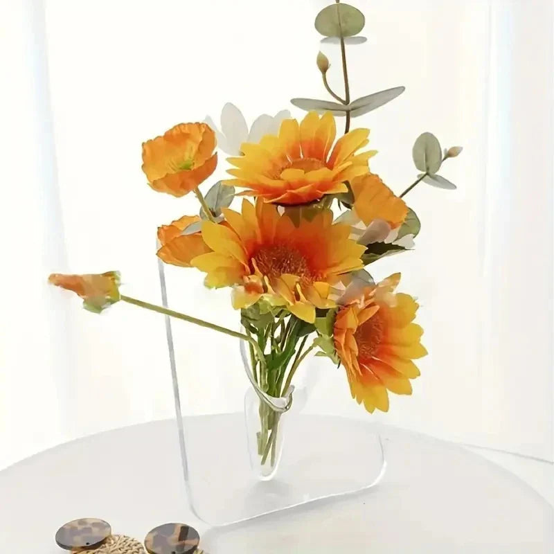 Moderne Ingebouwde Vaas voor Bloemen Met Strak Ontwerp 1