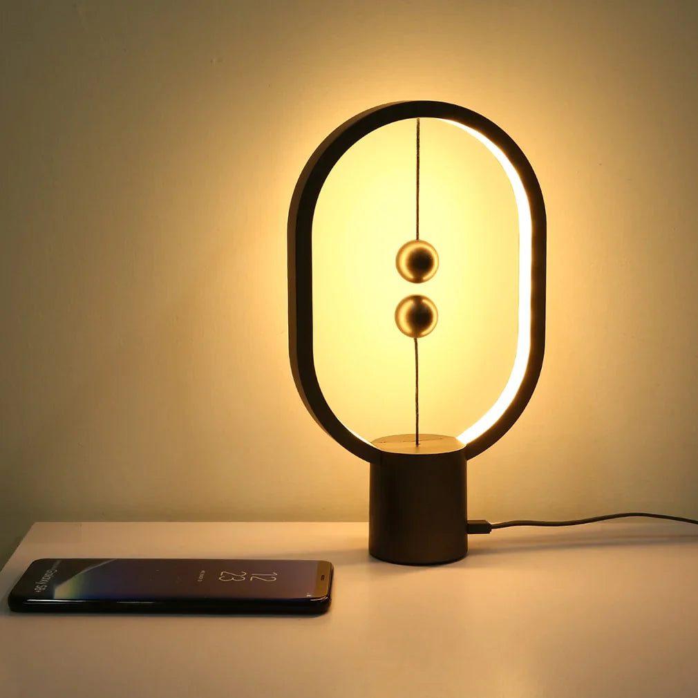 Moderne Mini Balans Nachtlamp met Magnetische Houten Ballen 5