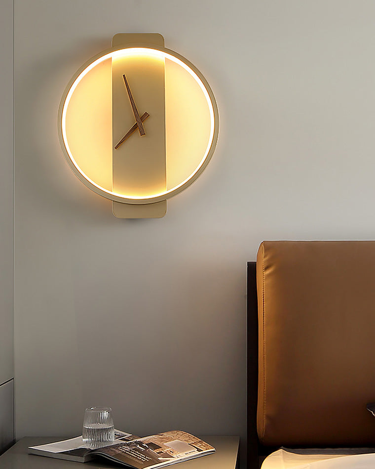Moderne Wandklok met LED Verlichting 1