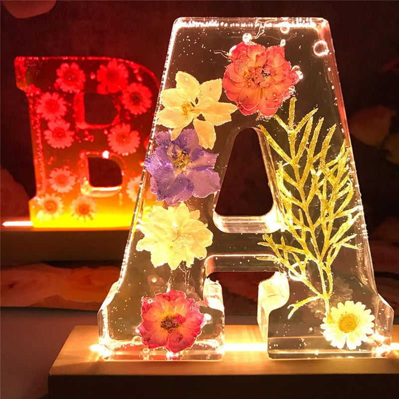 Nachtlampje met Gedroogde Bloemletters 0