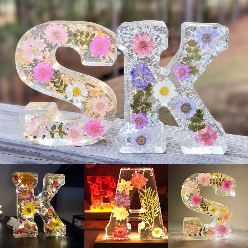Nachtlampje met Gedroogde Bloemletters 4