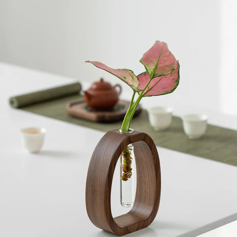 Ovale Vaas Minimalistisch Met Houten Frame 5