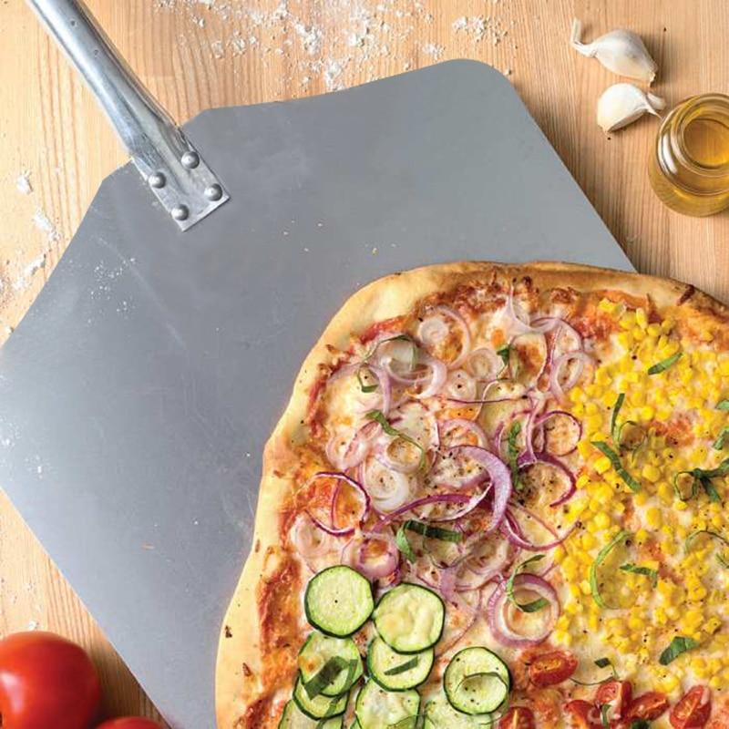 Pizzaschep Met Houten Handvat Voor Authentieke Pizza Beleving 1