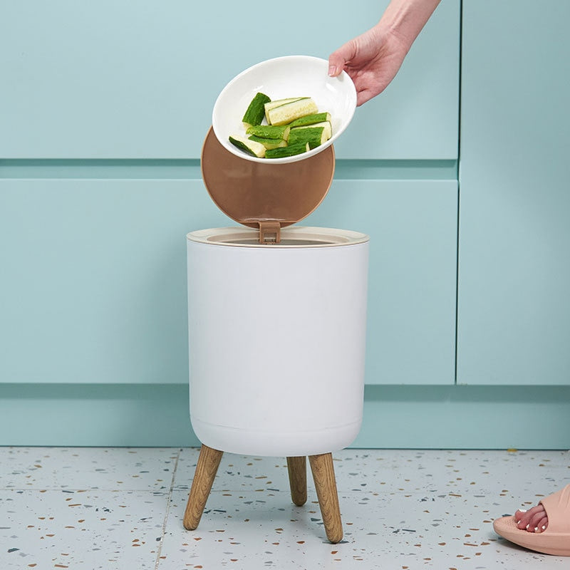 Ronde Prullenbak Met Eenvoudig Deksel Minimalistisch Design 4