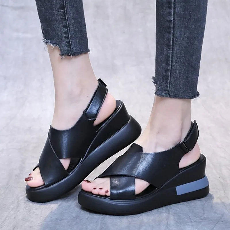 Open Teen Plateau Sleehak Sandalen