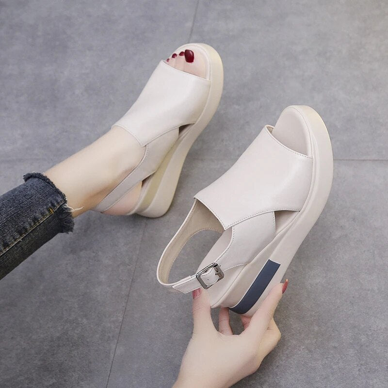 Open Teen Plateau Sleehak Sandalen