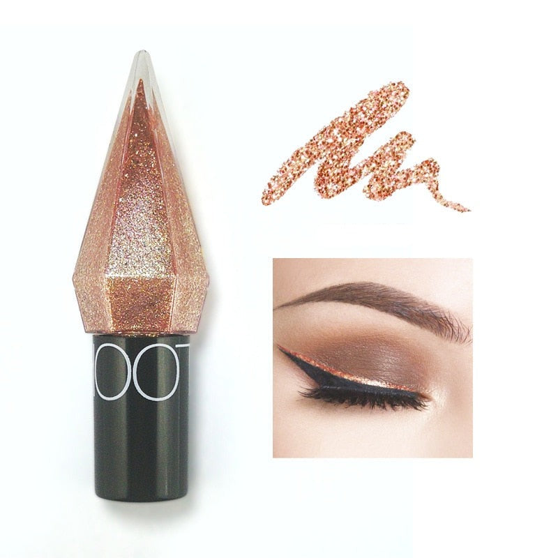 Glinsterende vloeibare eyeliner met diamant
