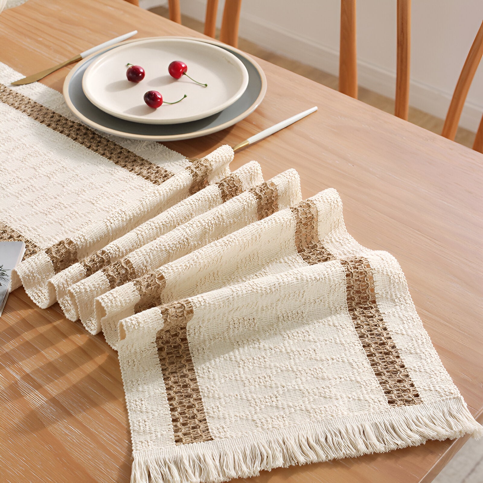 Tafelloper Boho Macrame met Franjes 1