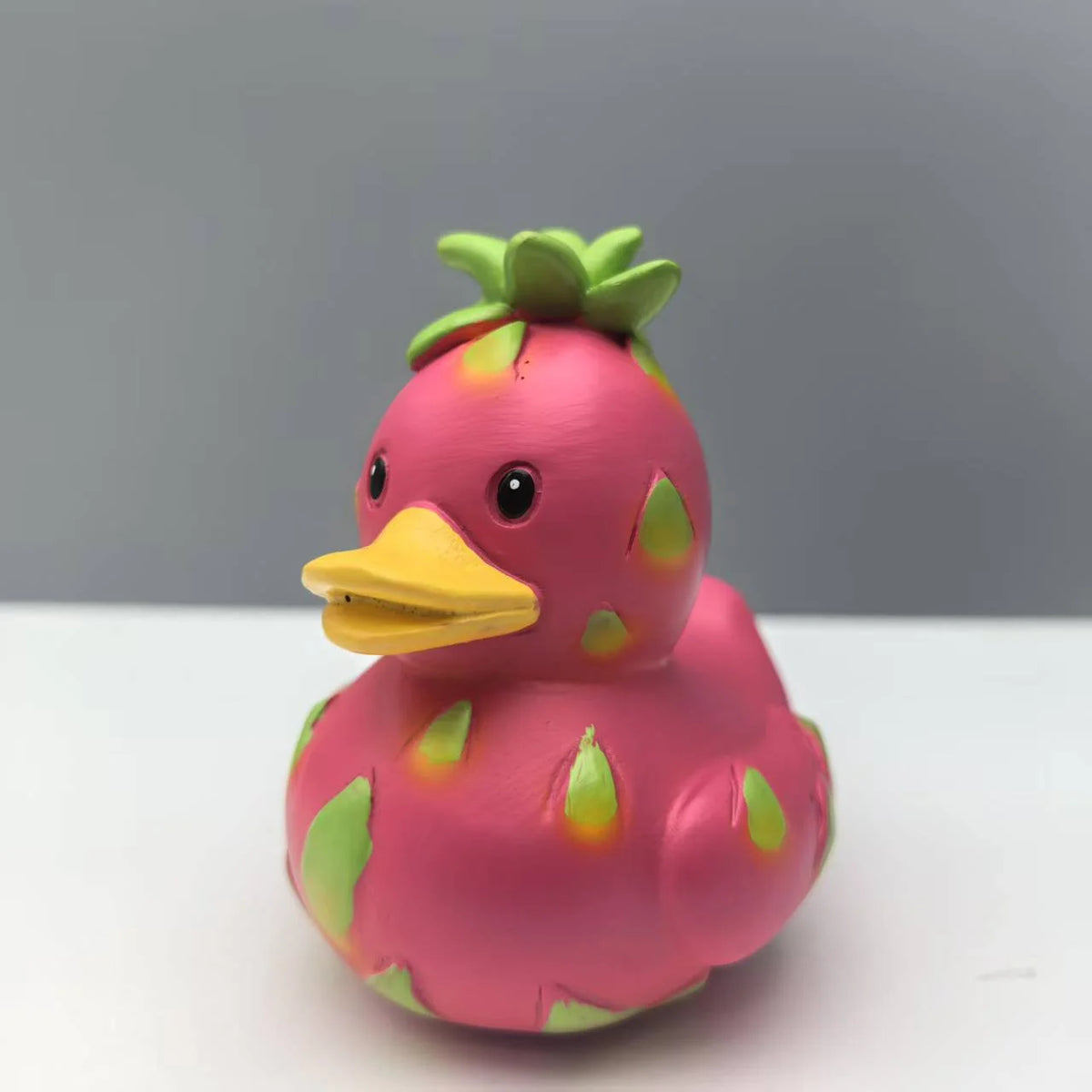 Unisex Badeendje Met Aardbeienmotief Speels Design 0