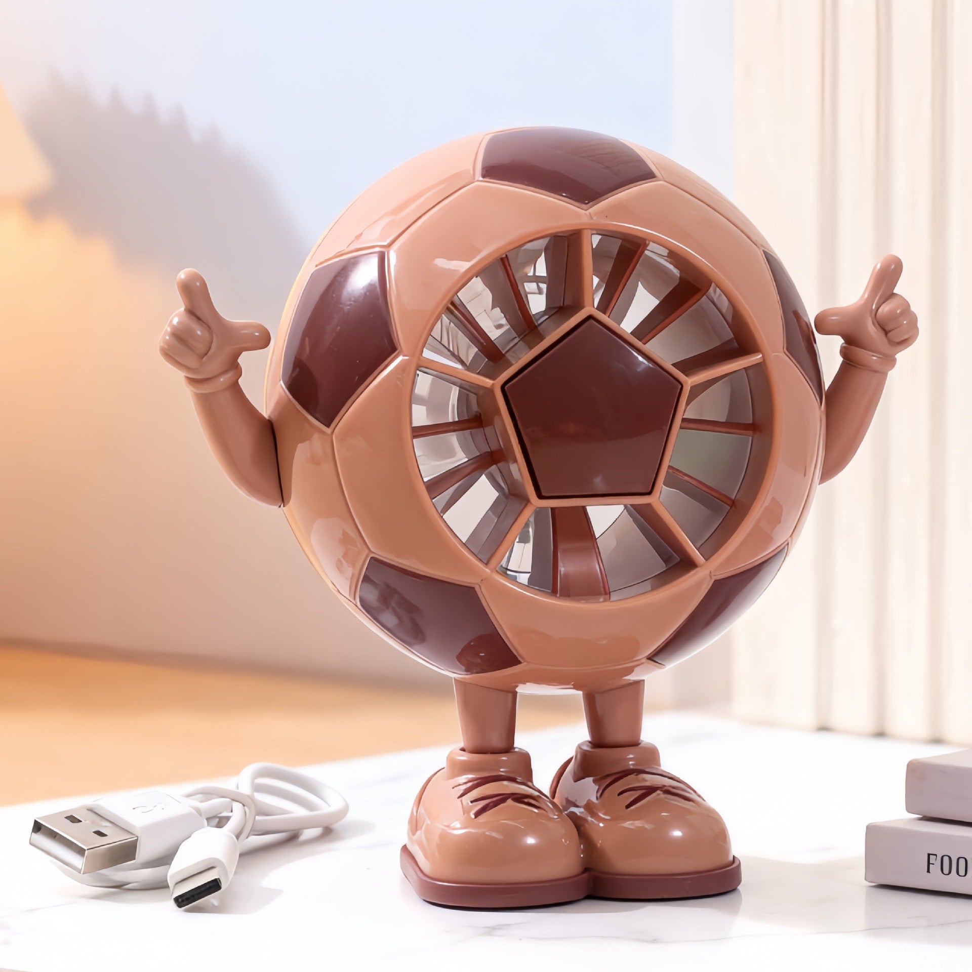 Unisex Compacte Tafelventilator in Figuurdesign met USB-aansluiting en Stille Motor 1