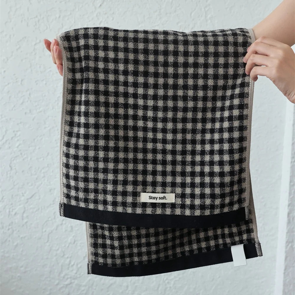Unisex Handdoek Geruit Functioneel Design Met Compact Formaat 0