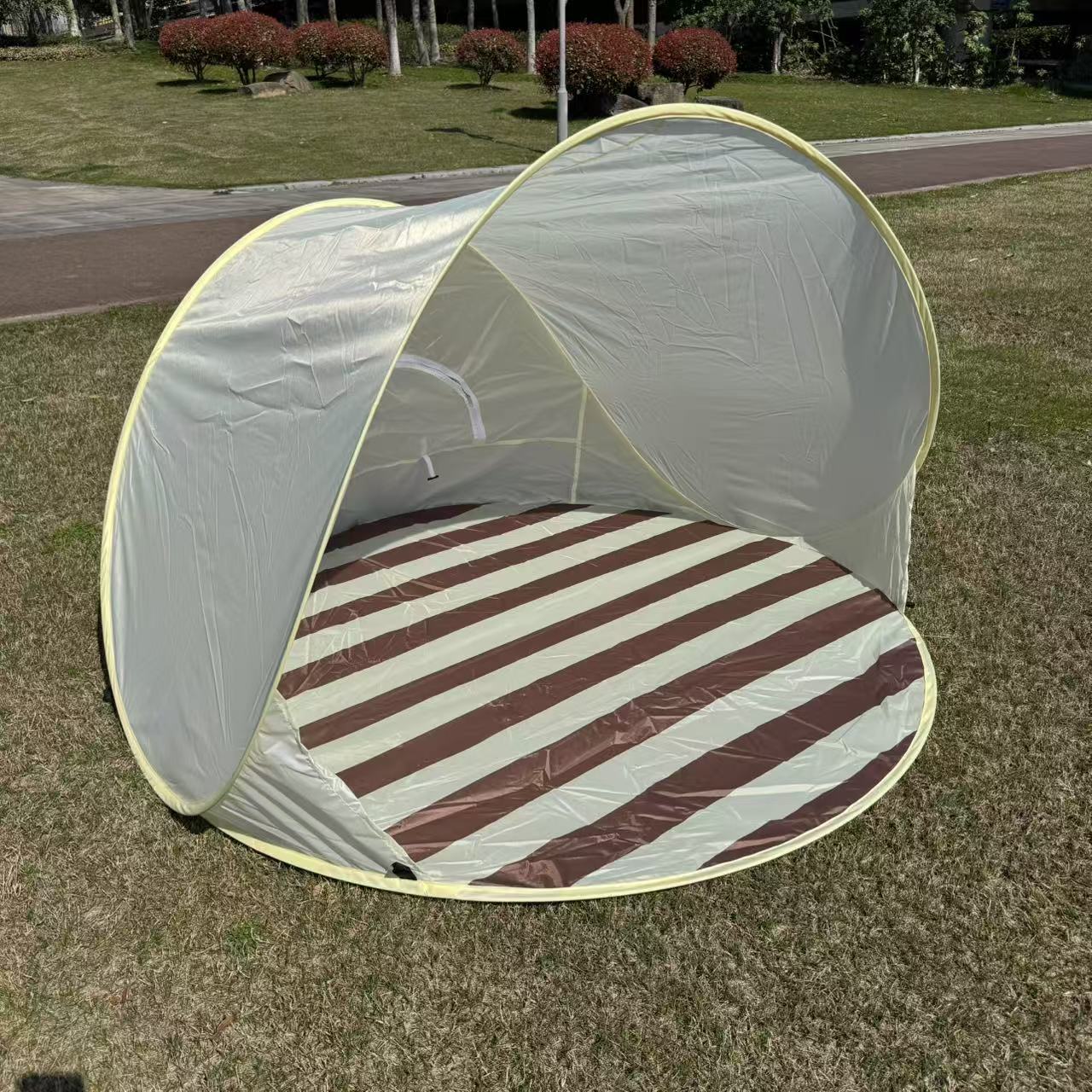 Unisex Pop Up Strandtent met Privacybescherming en Ruim Interieur 0