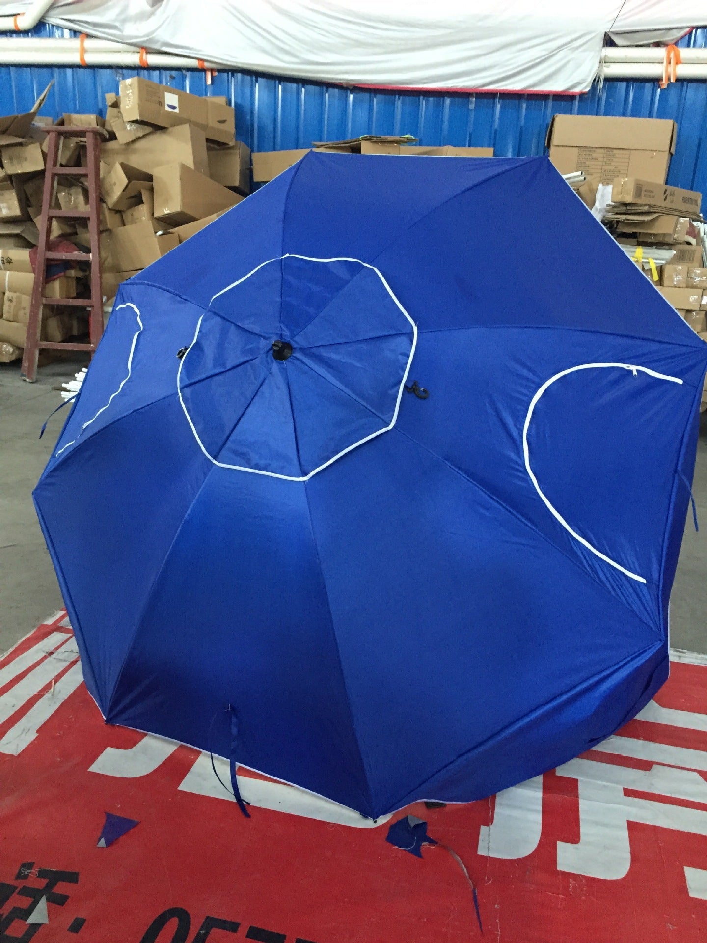 Unisex Strandparasol Stevig en Lichtgewicht voor Tuin en Strand 0
