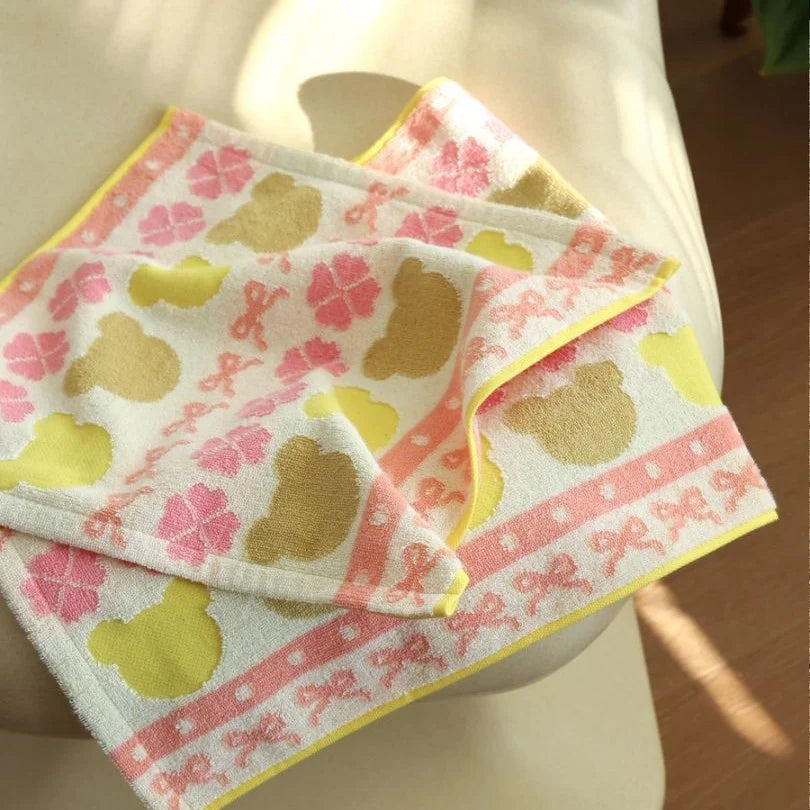 Unisex Wasdoekje Badstof Met Speels Geluksmotief 4