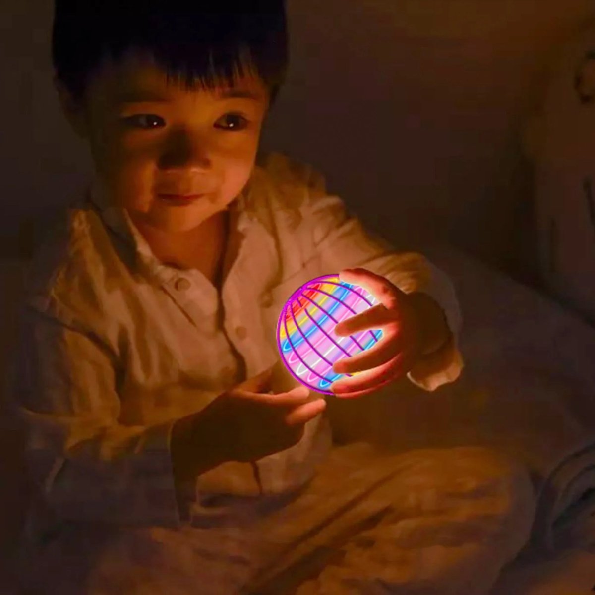 Vliegende Gyroscoop met 360° Beweging en LED Lichteffecten 3