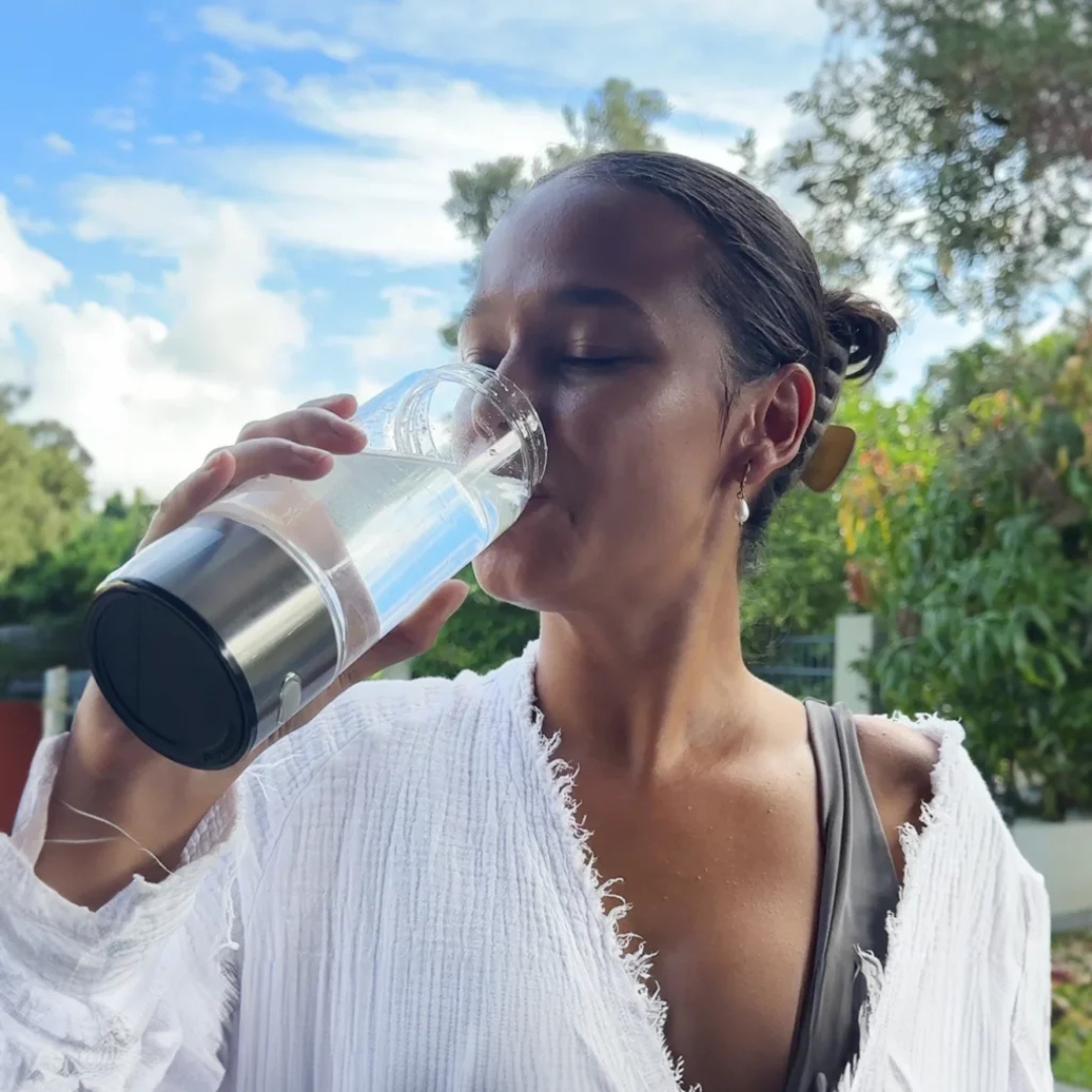 Waterfles met Waterstofgenerator voor Verbeterde Hydratatie 2