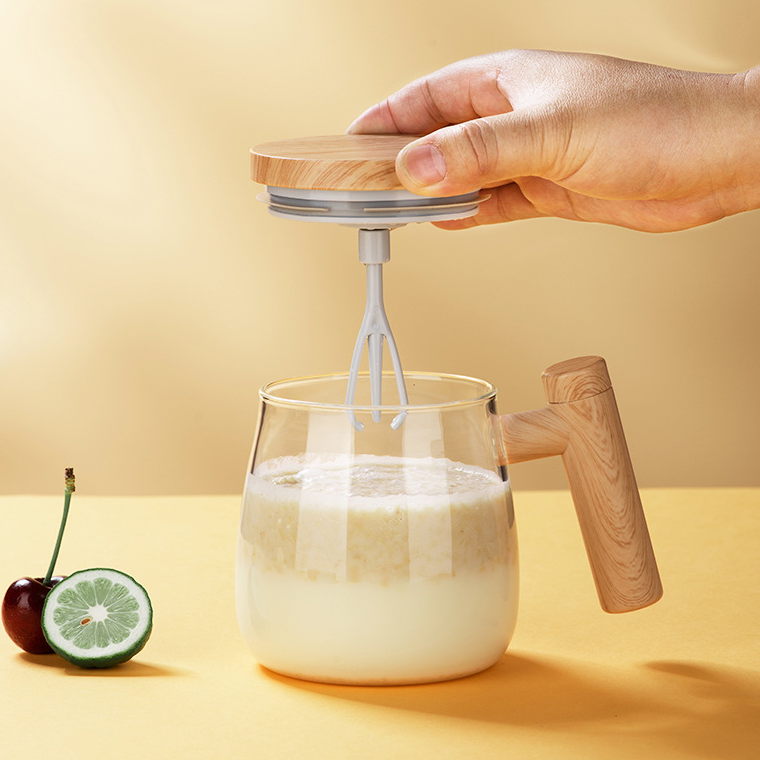 Zelfroerende Koffiekop voor Drankenmixen 3