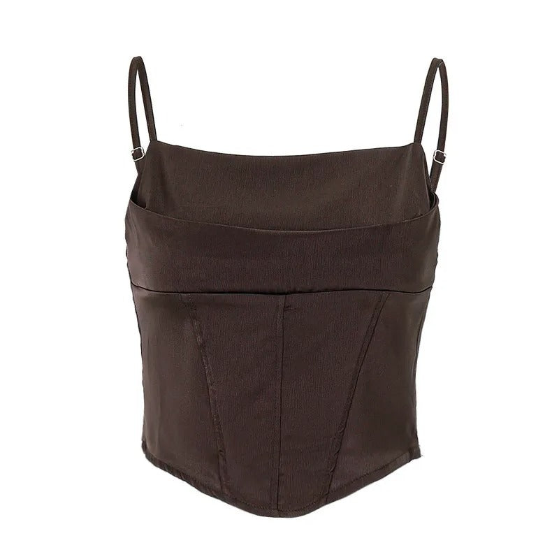 Dames crop top met vetersluiting en open rug