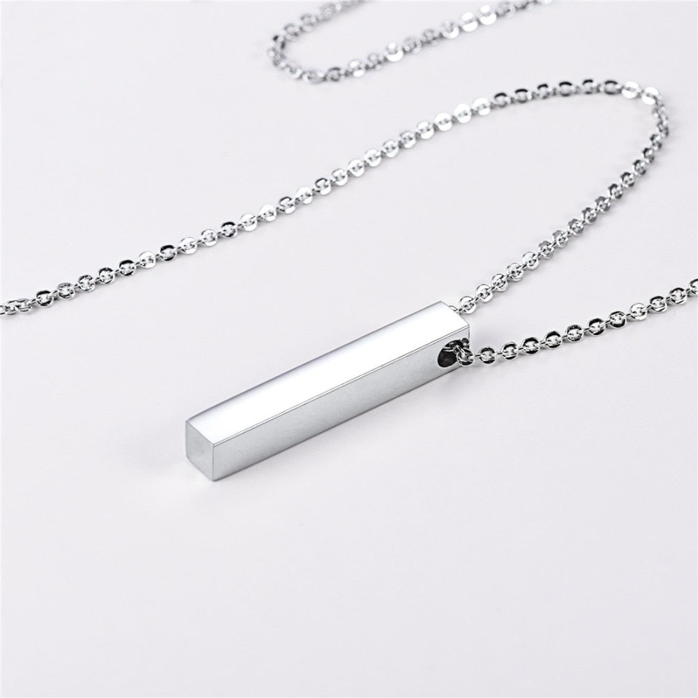 Minimalistische kubus ketting