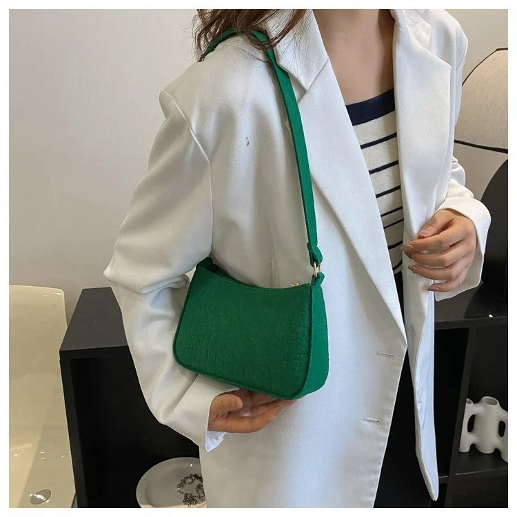 Lady Felt Oksel Tote Bag