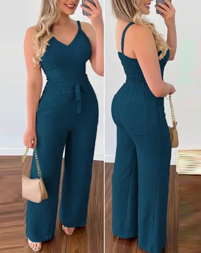 Backless jumpsuit met spaghettibandjes en V-hals