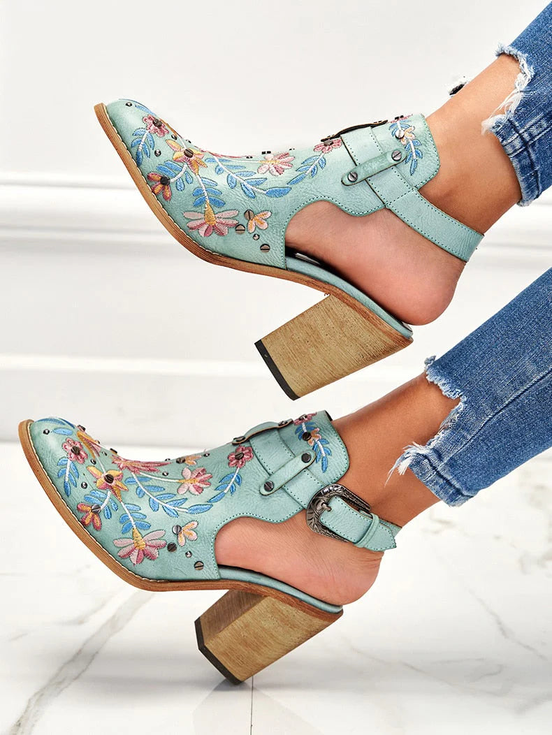 Laars sandalen met grote hak