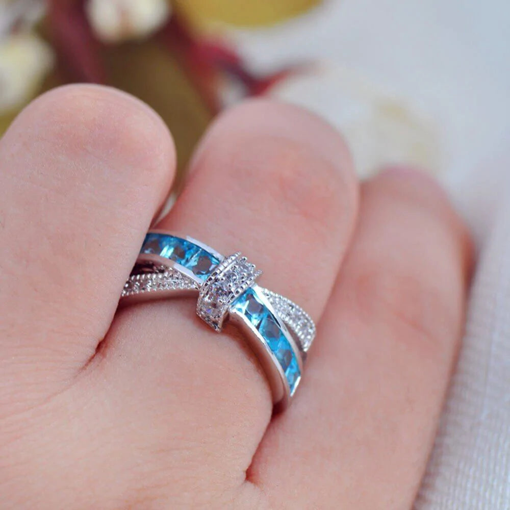 Criss Cross Kristal Ring