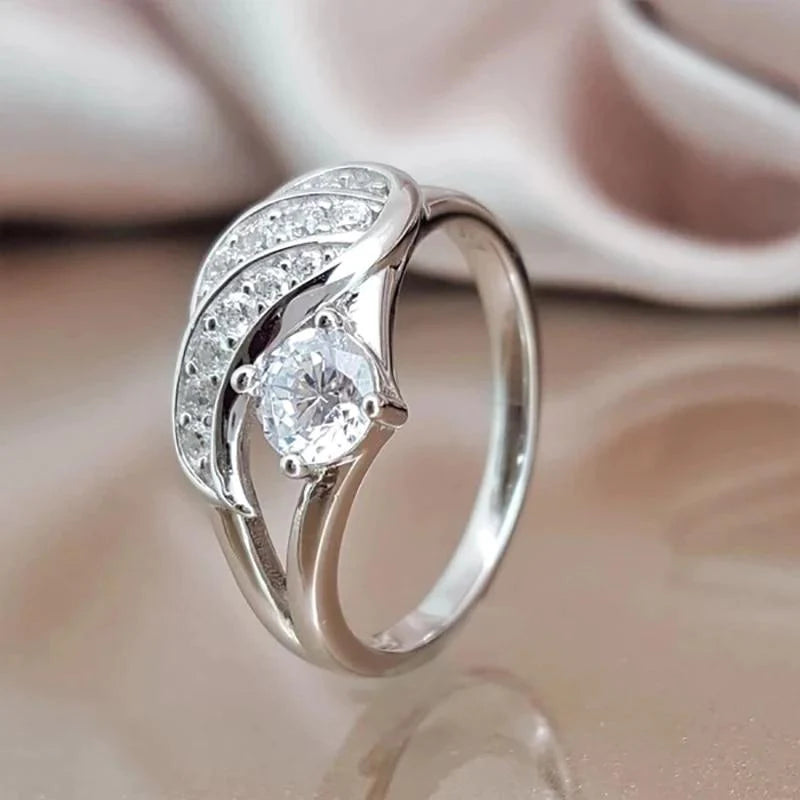 Engel's Omhelzing Ring