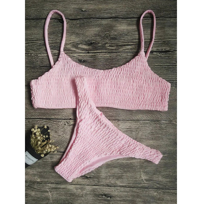 Bikiniset met plooien