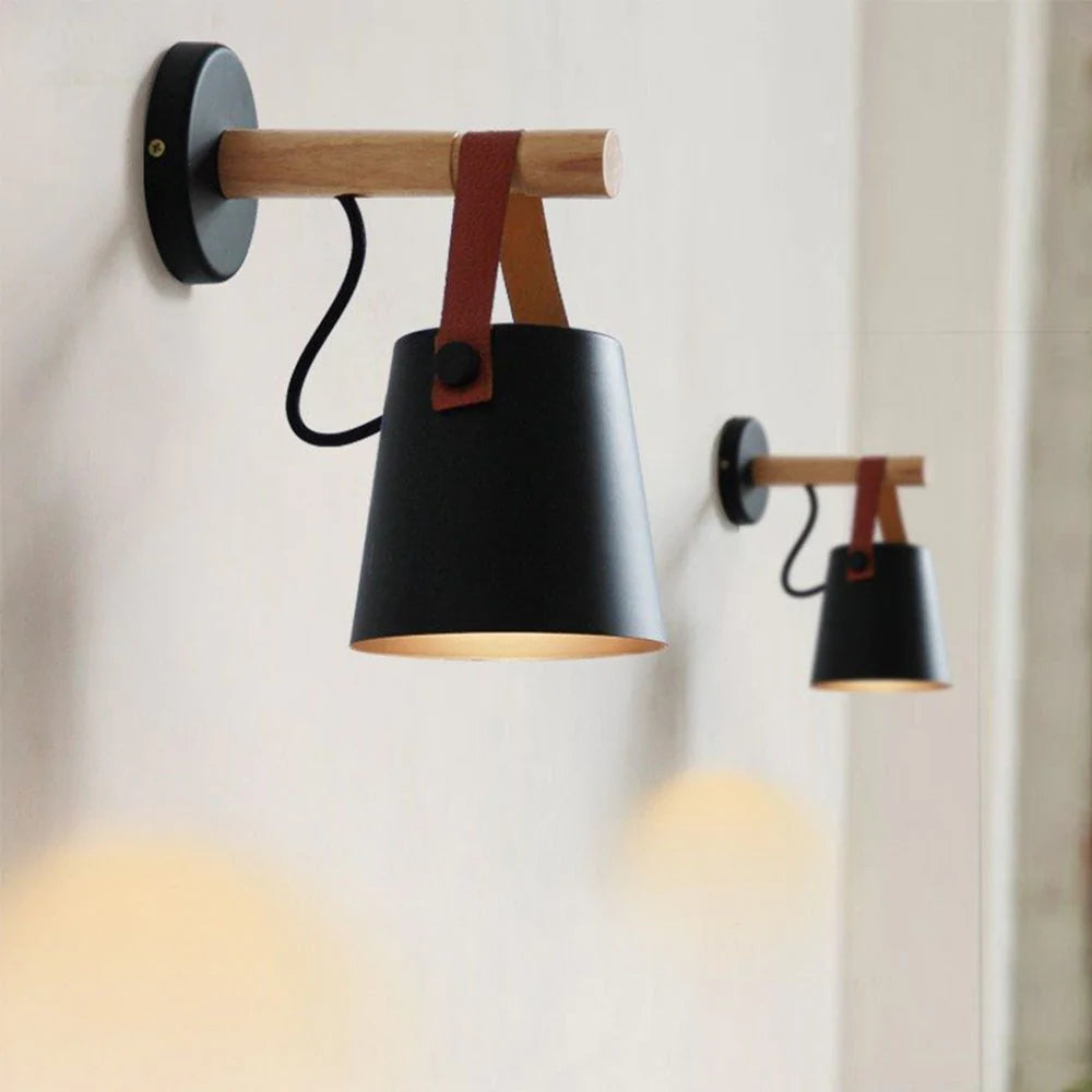 Noordse Houten Wandlamp