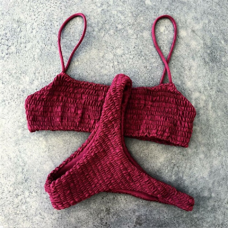 Bikiniset met plooien