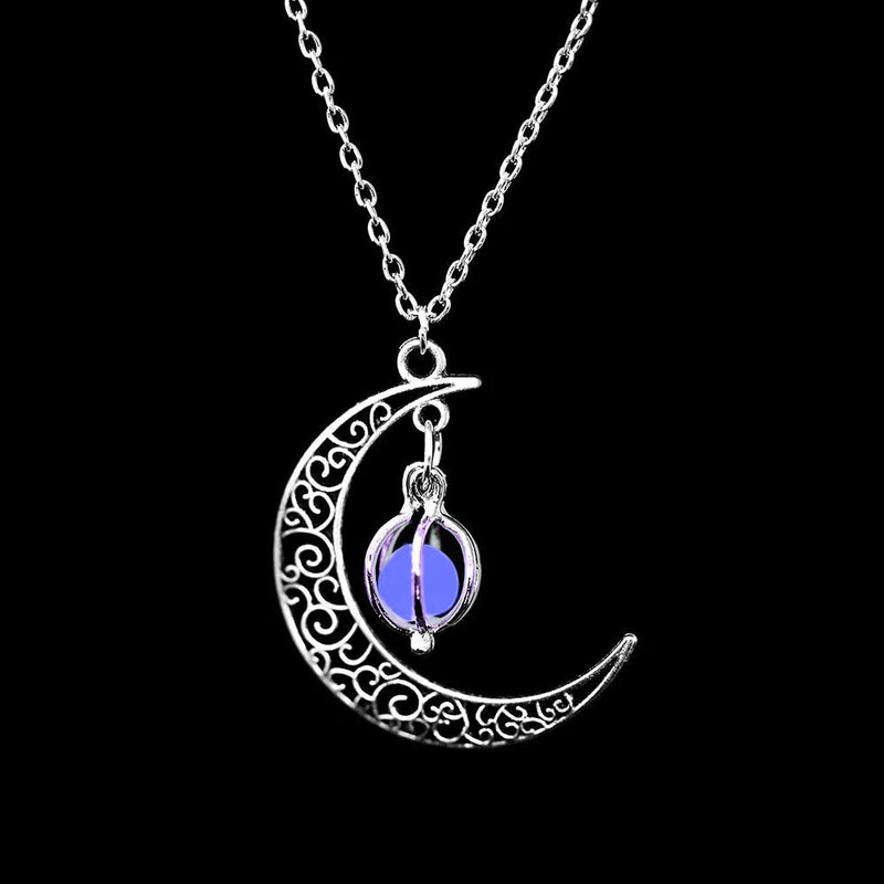 Crescent moon gloeiketting