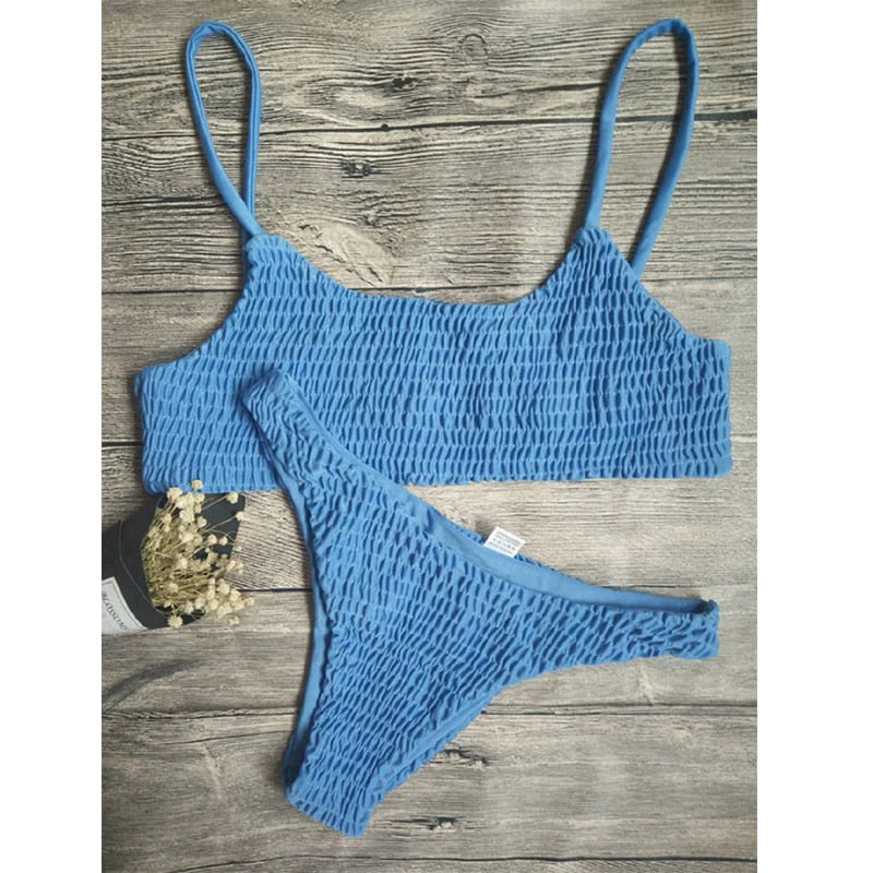Bikiniset met plooien