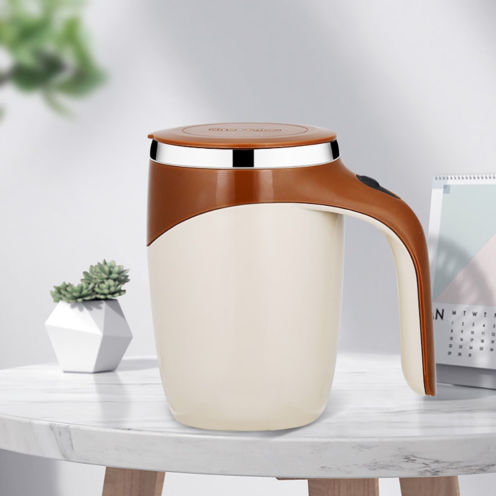 Zelf Roerende Koffiebeker