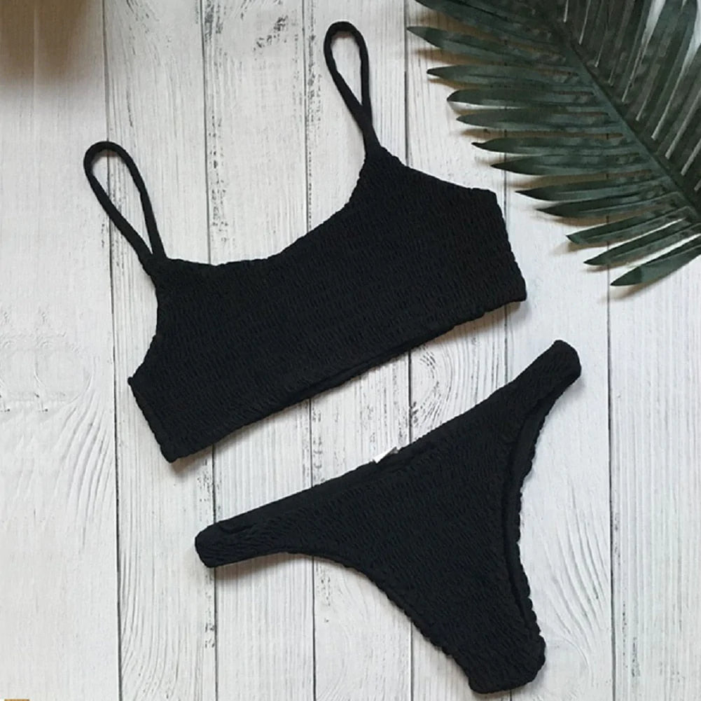 Bikiniset met plooien