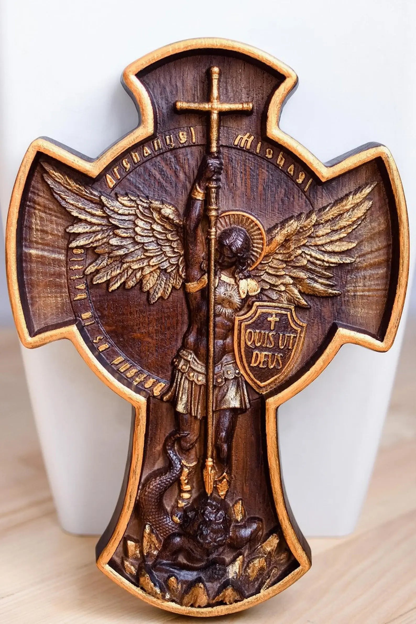 Aartsengel Michael Houten Gesneden Wanddecoratie