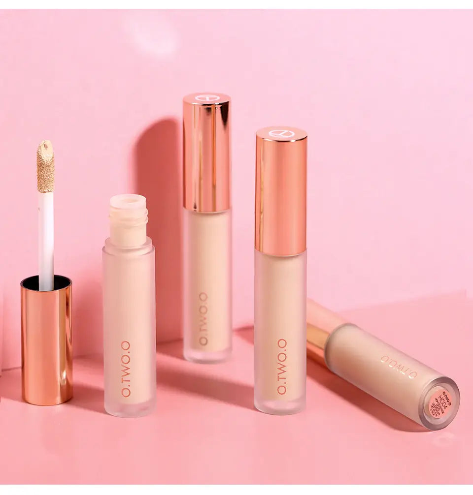 O.TWO.O Volledige Dekking Vloeibare Concealer
