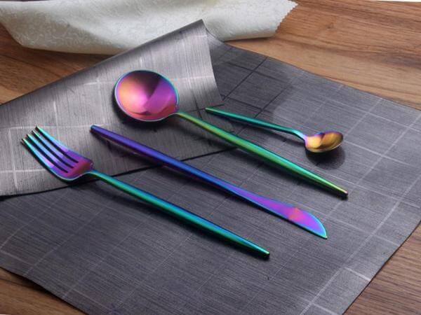 Regenboog Bestek Set (4 Stuks)